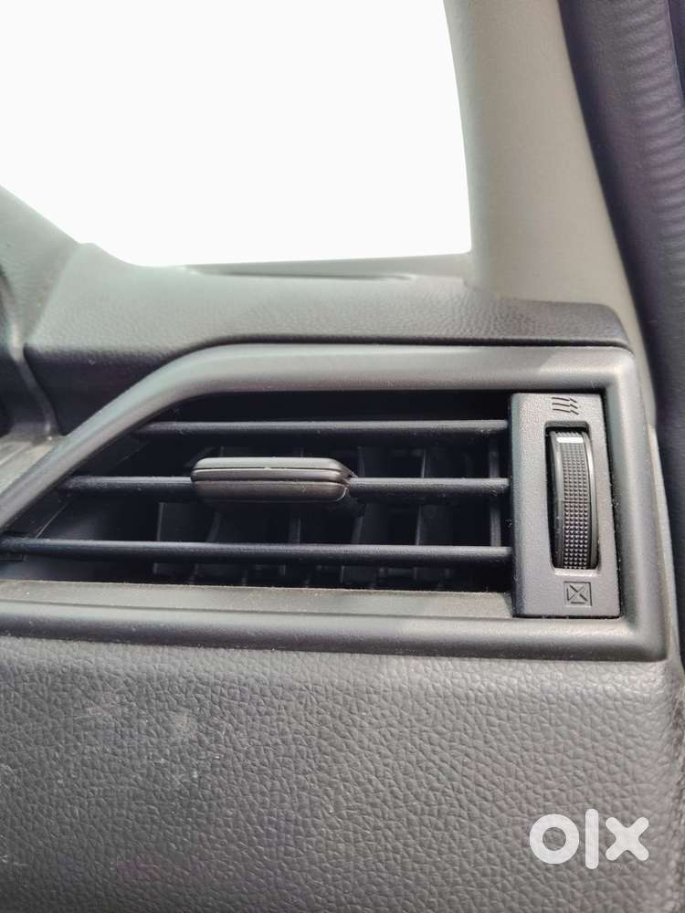Maruti Suzuki Swift Amt Vxi, 2020, Petrol