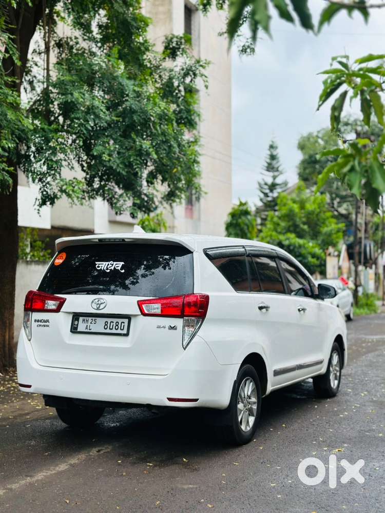 Toyota Innova Crysta 2017