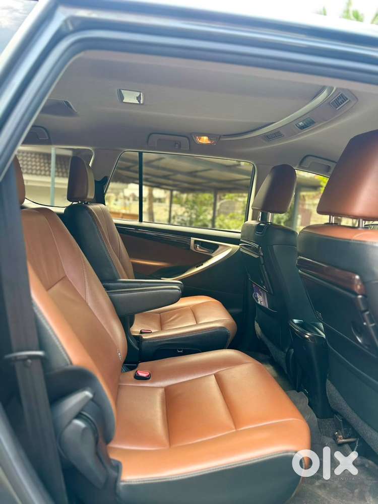Toyota Innova Crysta Diesel 2019