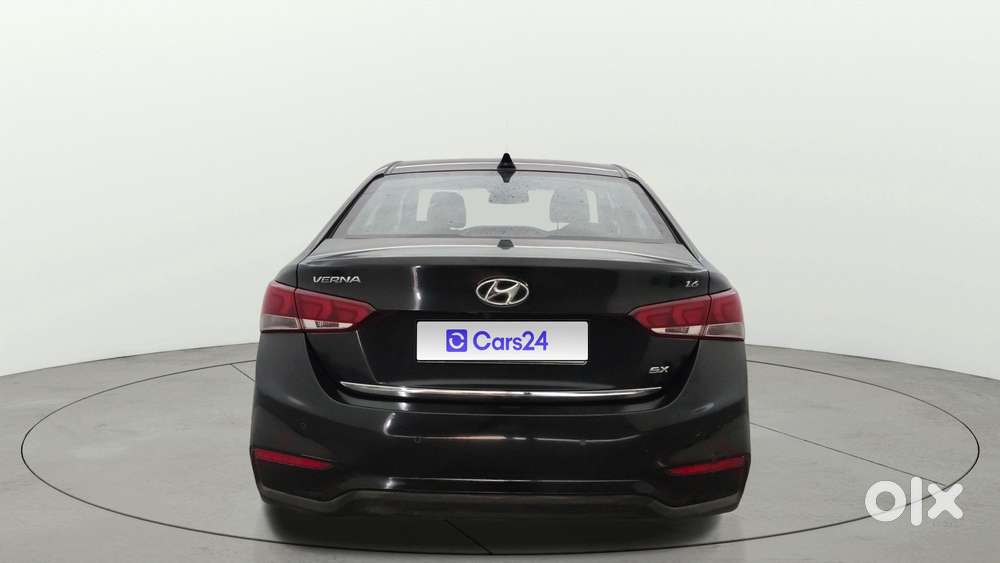 Hyundai Verna 1.6 Vtvt Sx, 2019, Petrol