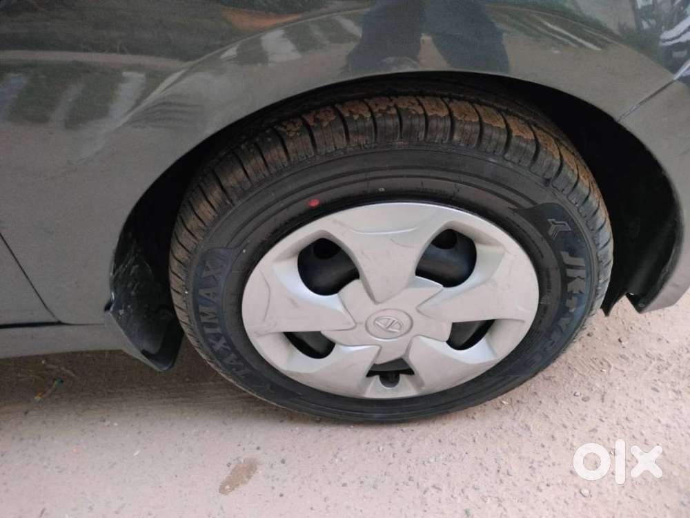 Tata Tiago 1.05 Revotorq Xt Option, 2022, Petrol