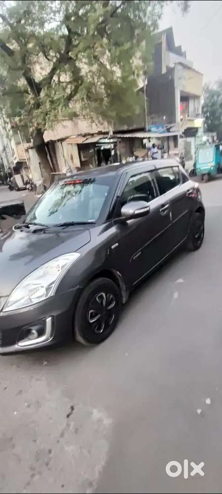 Maruti Suzuki Swift 2017 Diesel 70000 Km Driven