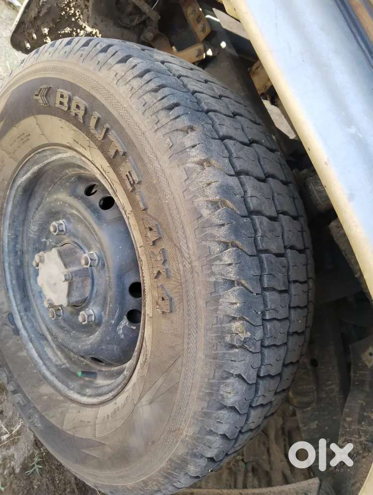 Mahindra Vision X Diesel 2018