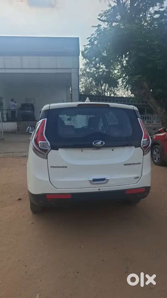 Mahindra Marazzo 2019
