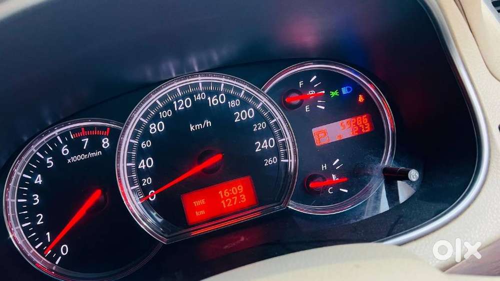 Nissan Teana, 2012, Petrol