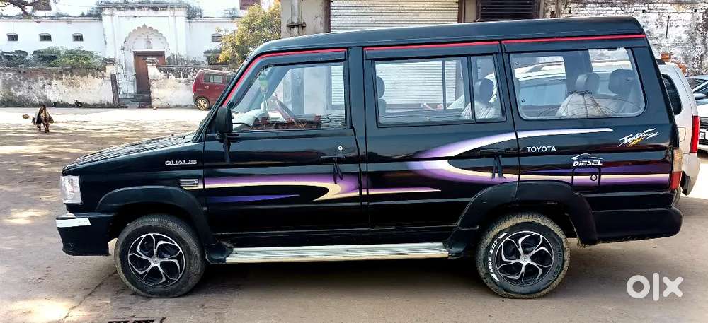 Toyota Qualis 2004 Diesel Well Maintained