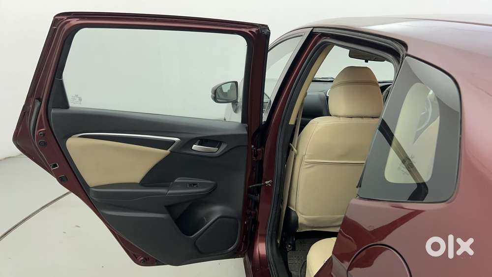 Honda Jazz V At I-vtec, 2016, Petrol