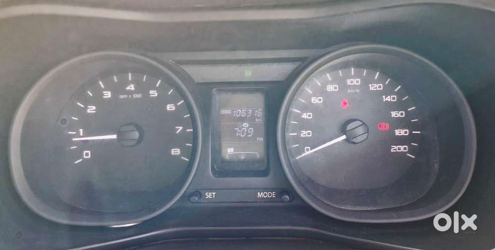 Tata Nexon 1.5 Revotorq Xt, 2018, Diesel