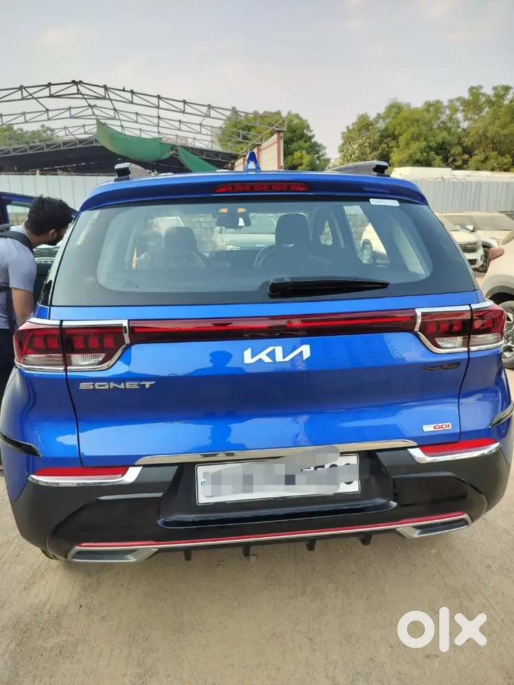 Kia Sonet Gtx Plus Imt Electric Blue Single Owner Well Maintained