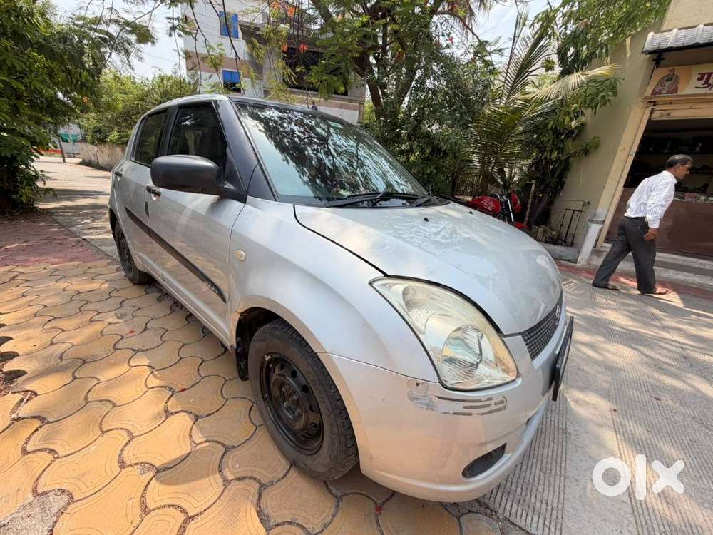 Maruti Suzuki Swift 2006 Vxi Abs Petrol 80000 Km Driven