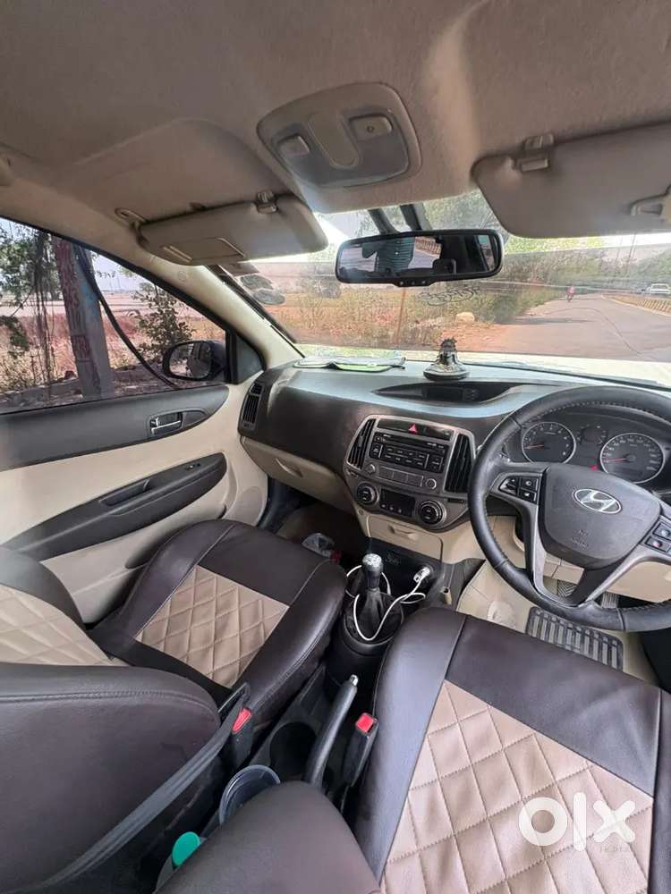 Hyundai I20 2013 Petrol 67500 Km Driven
