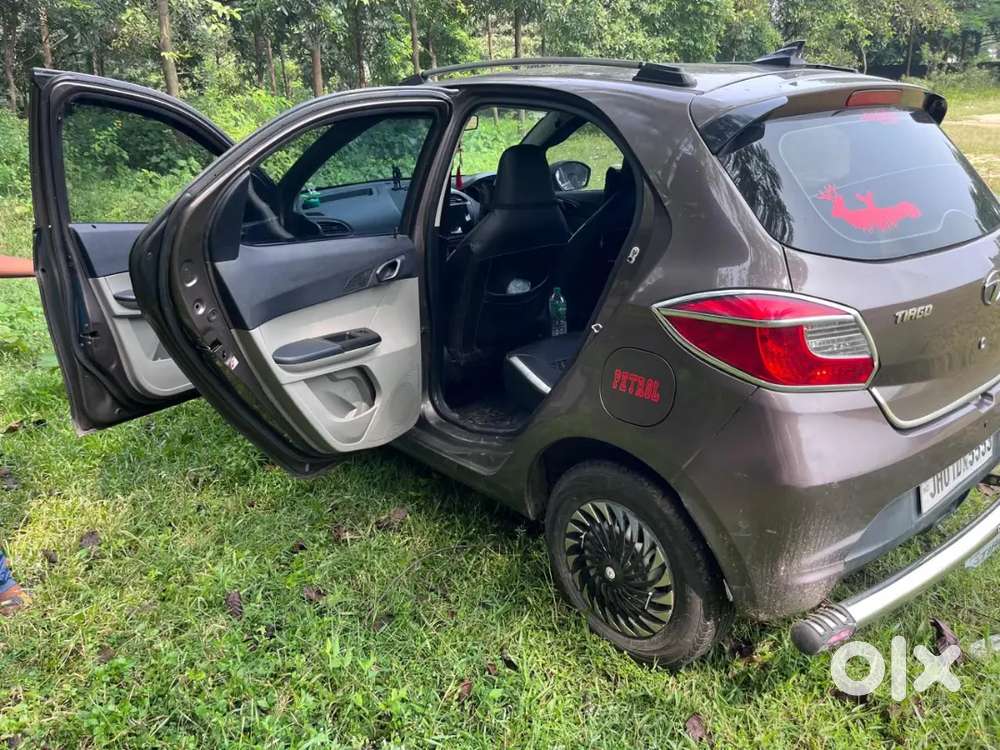 2019 Tata Tiago Revotron Manual