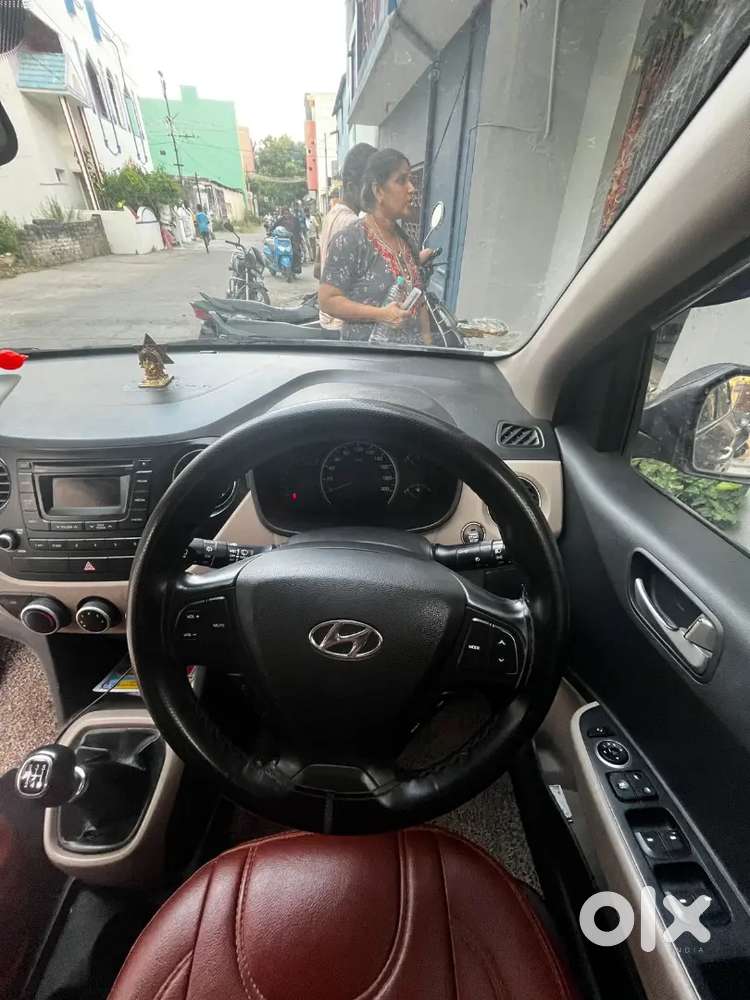 Hyundai Grand I10 2013 Petrol Well Maintained