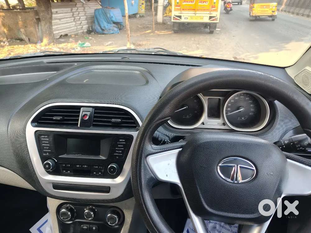 Tata Tiago 2017 Petrol 95000 Km Driven