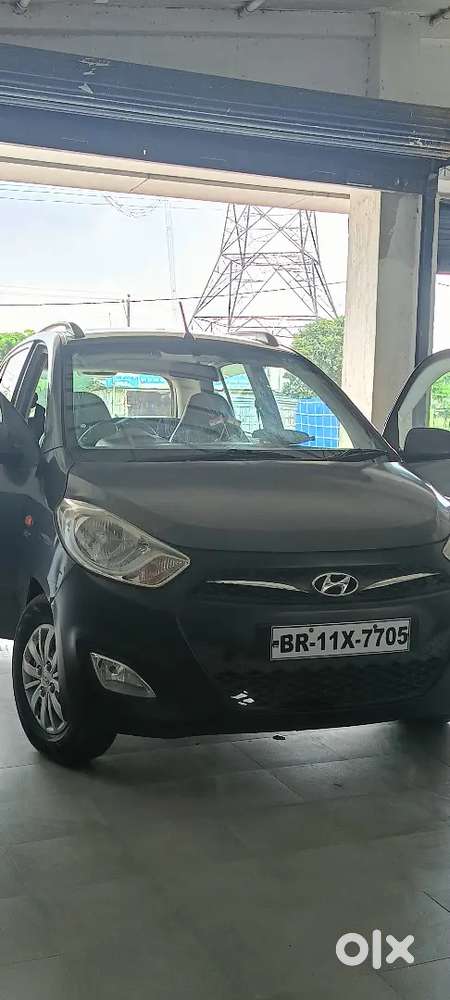 Hyundai I10 Sportz 2016 Petrol