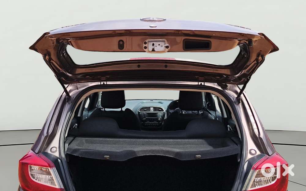 Tata Tiago 1.2 Revotron Xza, 2018, Petrol