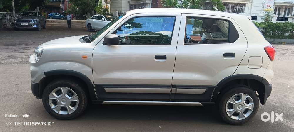 Maruti Suzuki S-presso Vxi Opt, 2024, Petrol