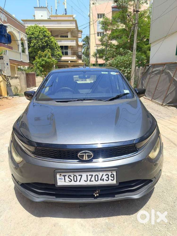 Tata Altroz 1.2 Xm, 2023, Petrol