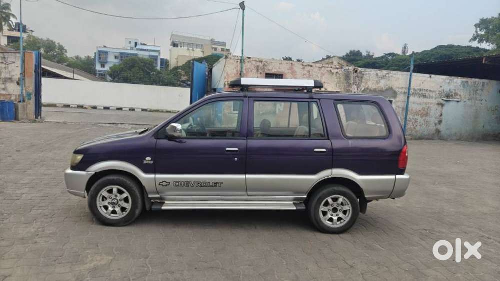 Chevrolet Tavera Neo 2 Ls B4 7 Str Bsiii, 2004, Diesel