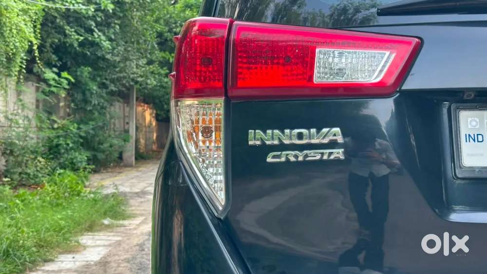 Toyota Innova Crysta 2.7 Zx At, 2022, Petrol