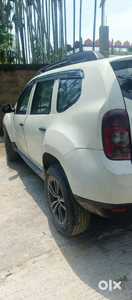 Renault Duster 2014 Diesel 83000 Km Driven