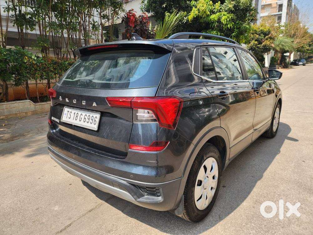Skoda Kushaq 1.0 Tsi Active, 2022, Petrol