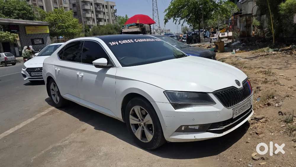 Skoda Superb Petrol 2018 2nd Owner