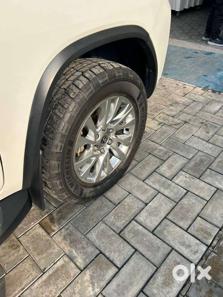 Toyota Fortuner 2021 Diesel Well Maintained