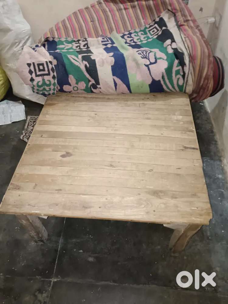 Home material Bed , Gadda, Gas, Chulha,