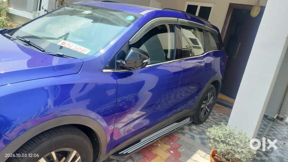 Mahindra Xuv700 2022 Petrol 74000 Km Driven