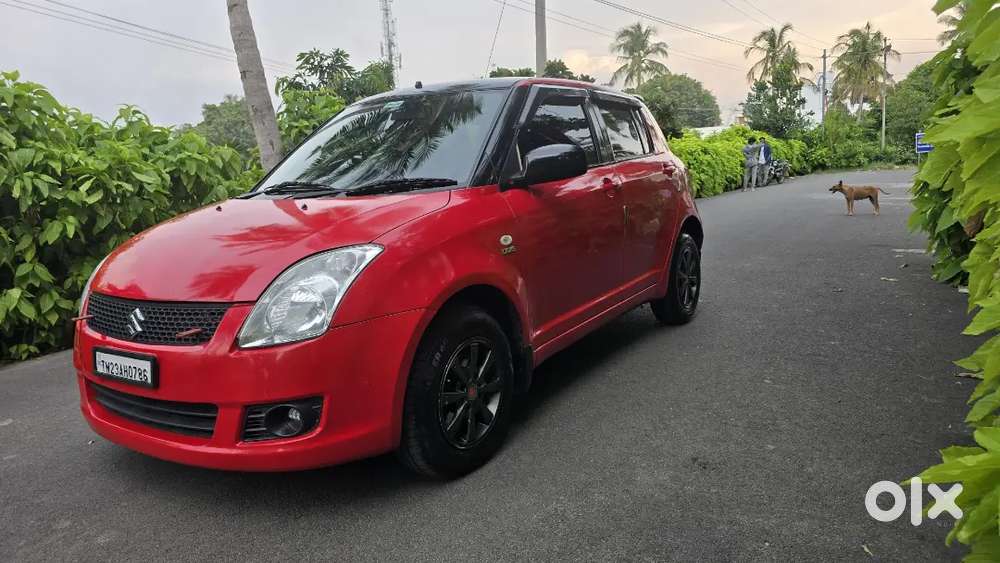 Maruti Suzuki Swift 2009 (tn 23 Ah 0786)