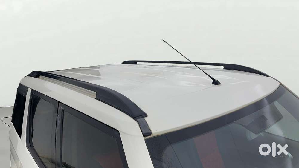 Mahindra Tuv 300 Mhawk100 T8, 2018, Diesel