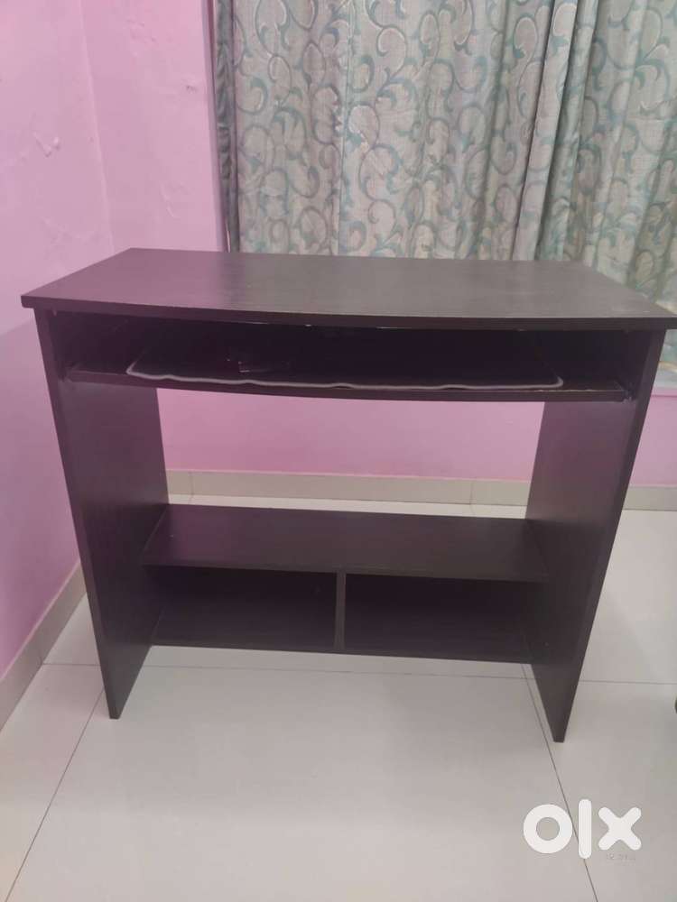Computer table price below 1000 olx discount