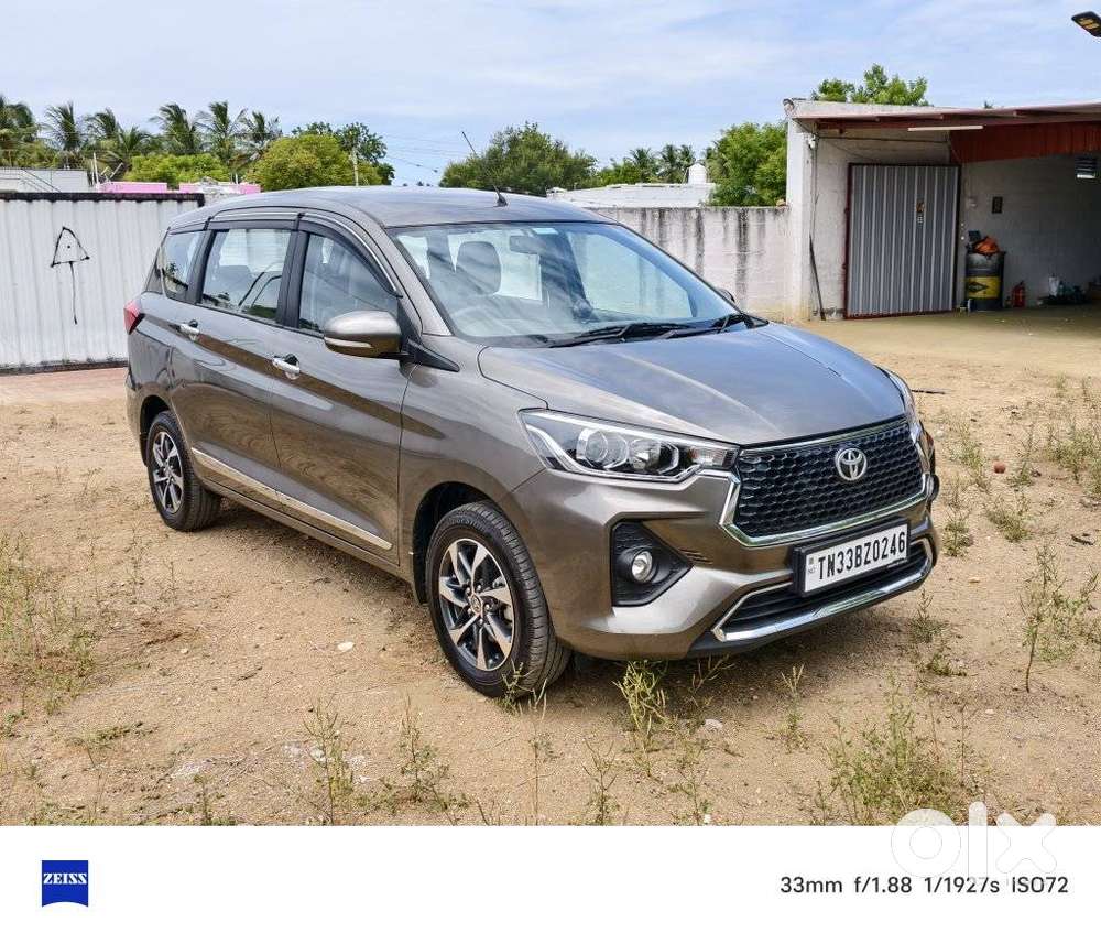 Toyota Rumion V Mt, 2024, Petrol