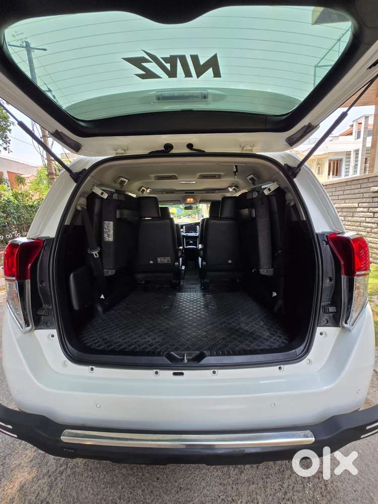 Toyota Innova Crysta Zx 2.4 Diesel 7 Seater, 2023, Diesel