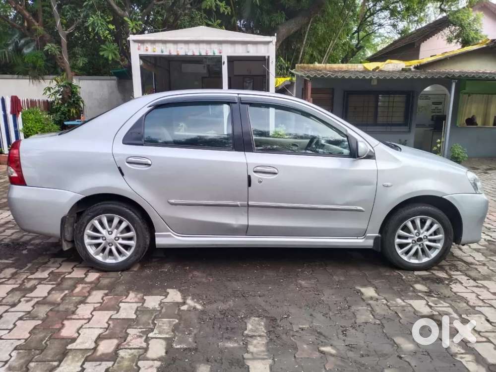 Toyota Etios 1.5 Vx, 2013, Petrol