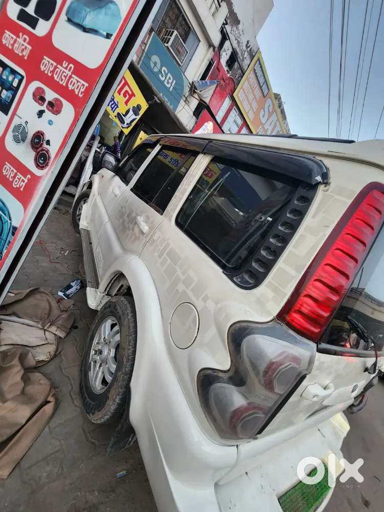 Mahindra Scorpio M Hawak Model Scorpio