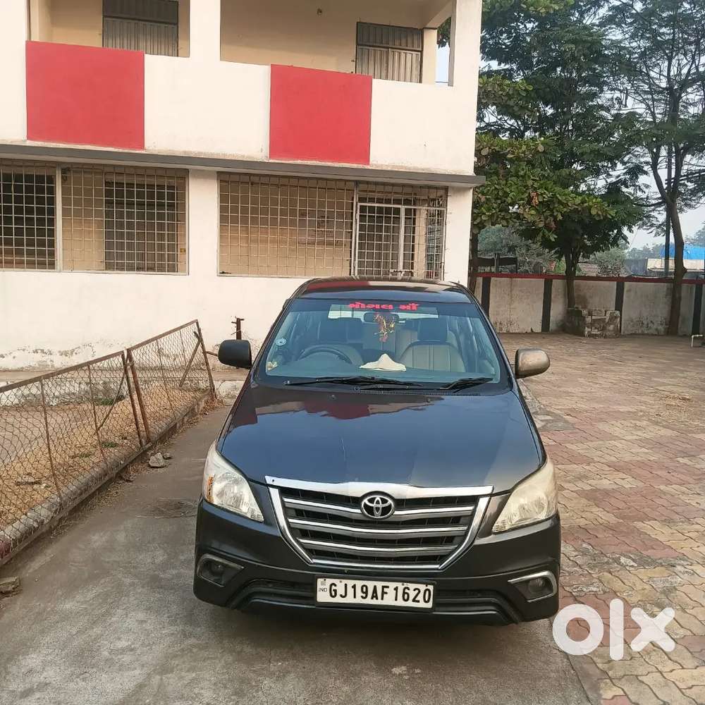 Toyota Innova Hycross 2009