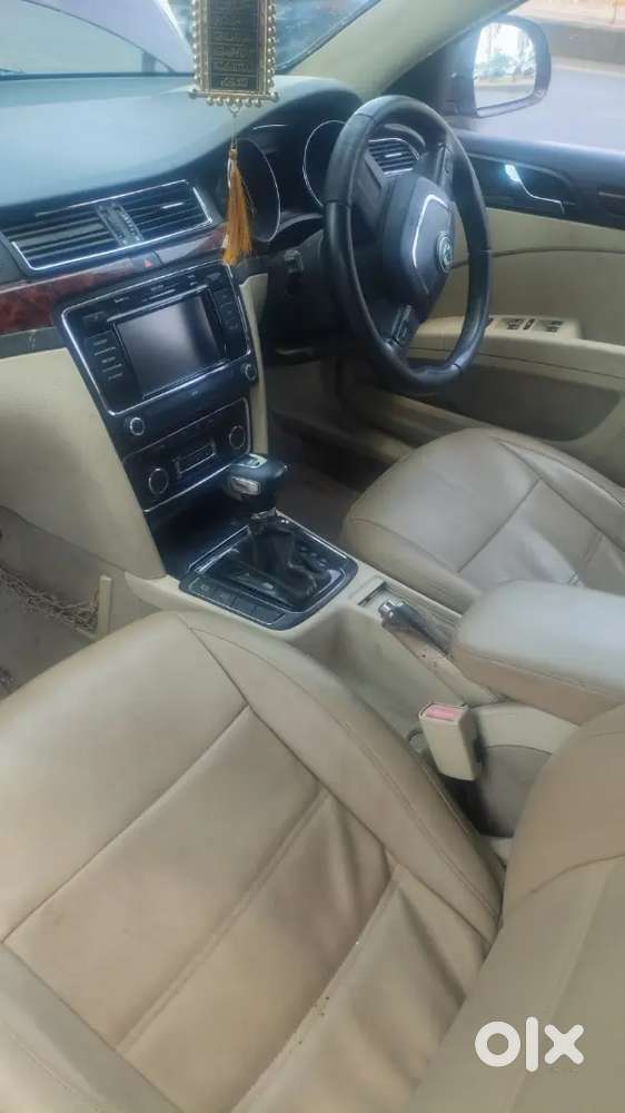 Skoda New Superb 2011