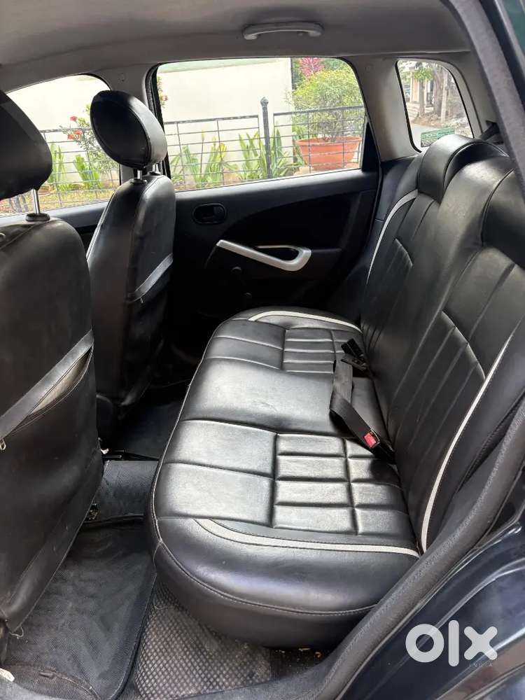 Ford Figo 1.4 Tdci Zxi 2011 Diesel