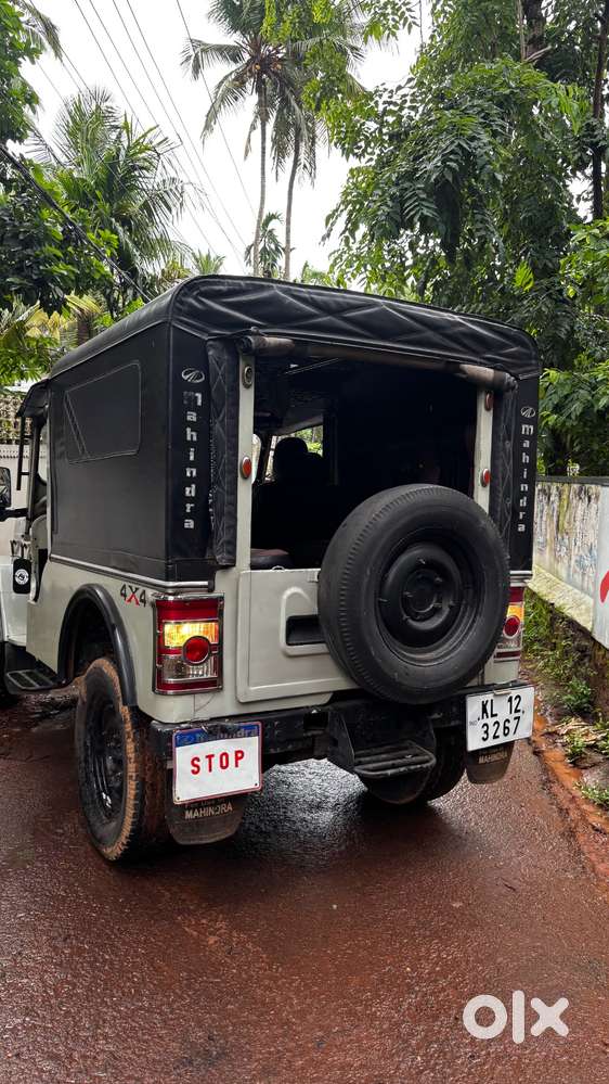 Mahindra Jeep 1994