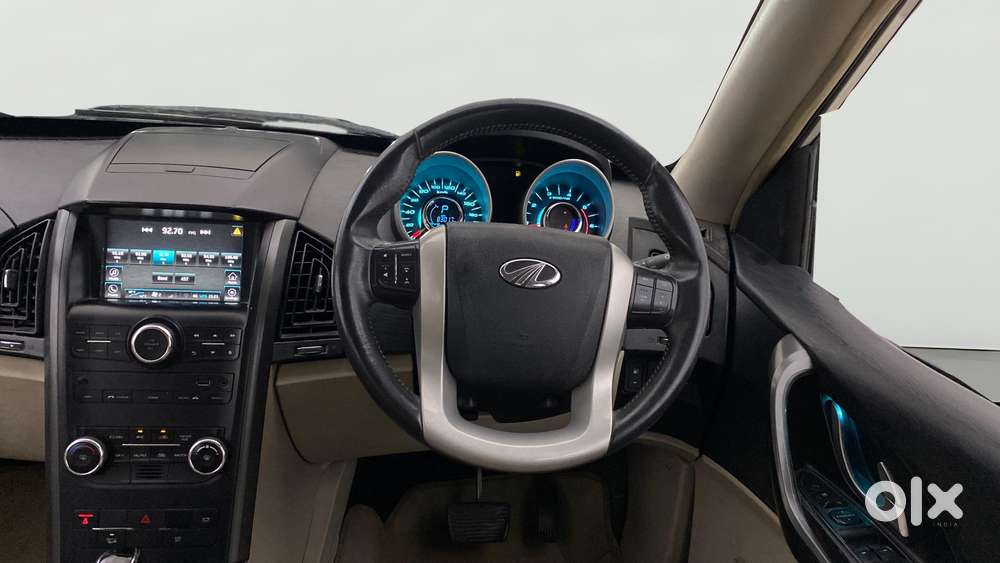 Mahindra Xuv500 W8 At, 2017, Diesel