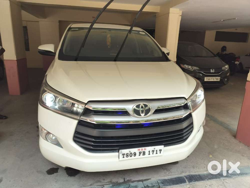 Toyota Innova Crysta 2018 Diesel 250000 Km Driven