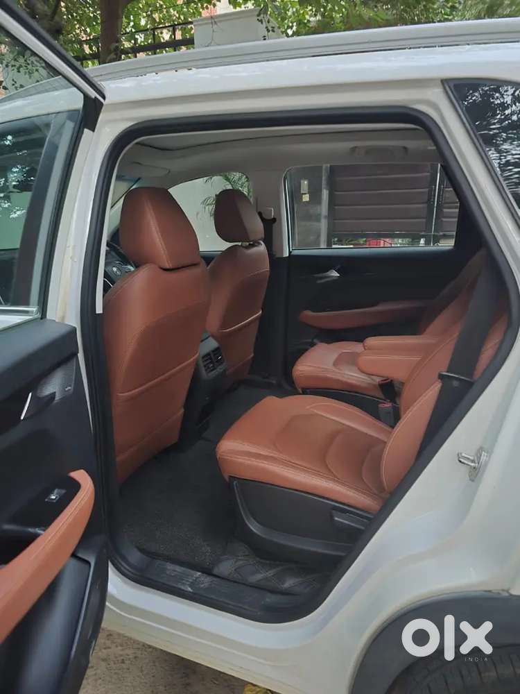 Doctor Driven Mg Hector Plus 2.0 ,diesel ,2020,6 Seater