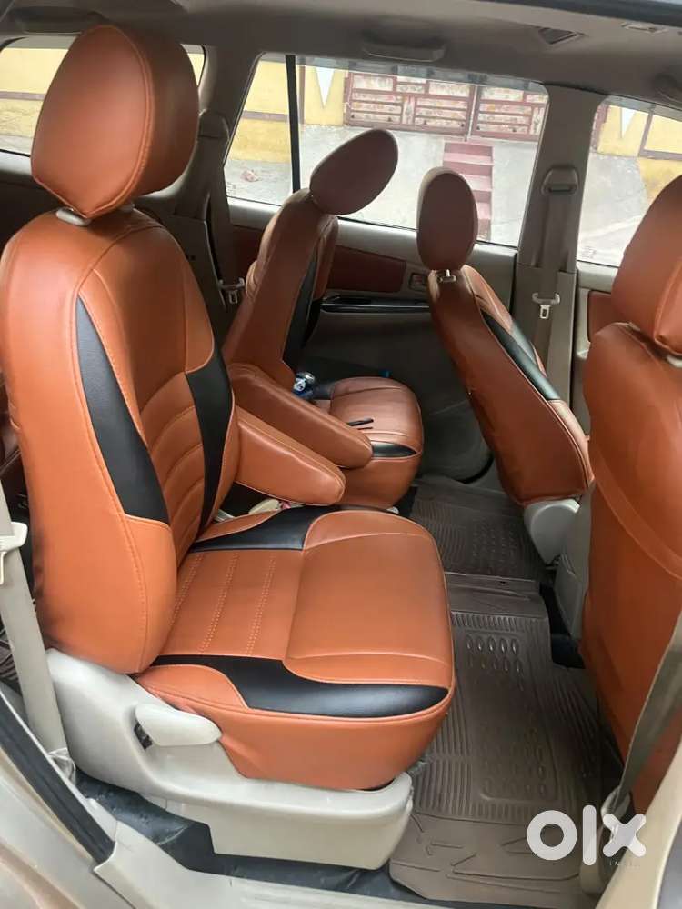 Toyota Innova 2011 Diesel Well Maintained