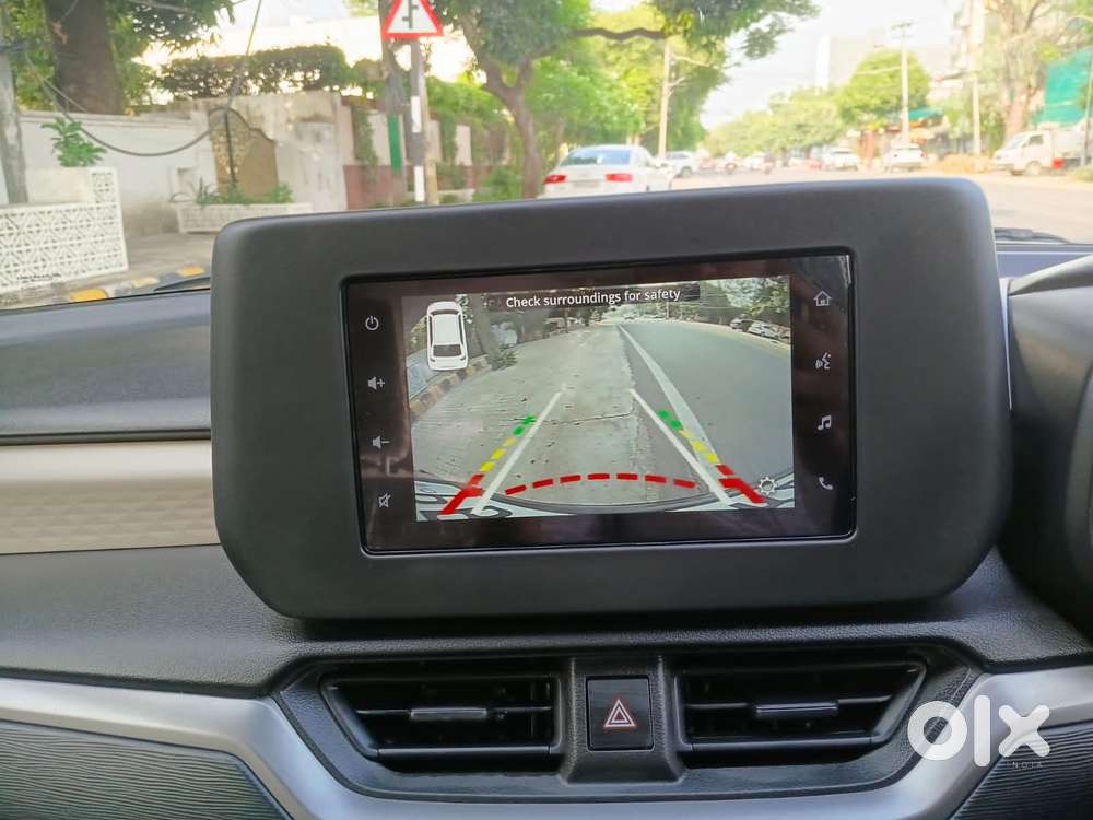 Maruti Suzuki Dzire 1.2 Vxi, 2025, Petrol