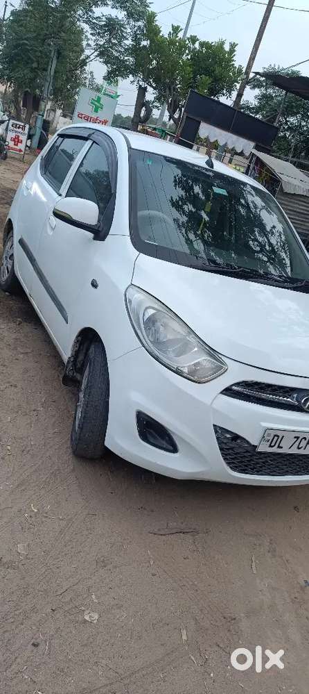 Hyundai I10 Sportz 2013