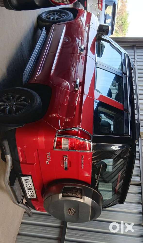 Mahindra Tuv 300 T10 Dual Tone, 2019, Diesel