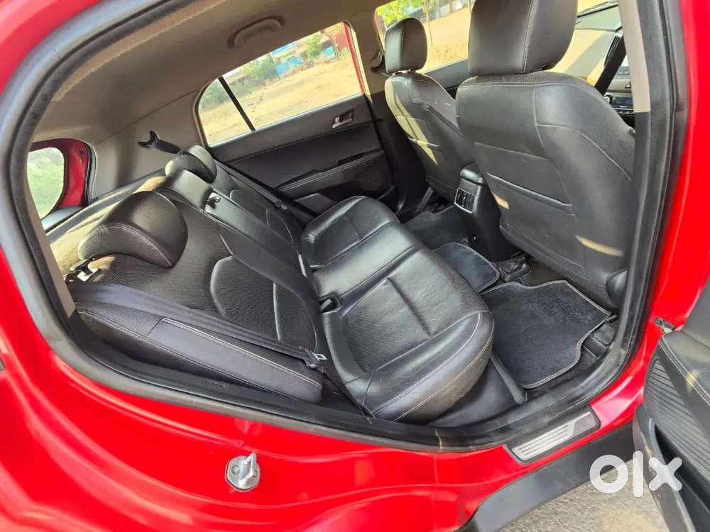 6 Airbags Topend Creta Diesel