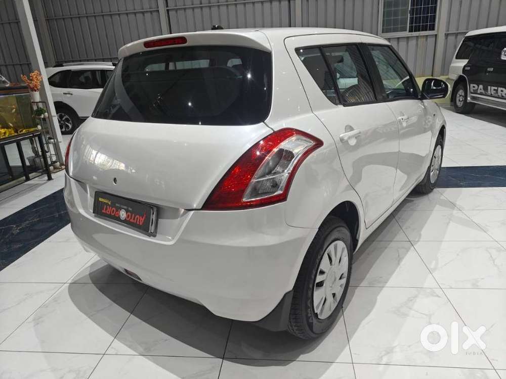 Maruti Suzuki Swift Vxi Deca, 2012, Petrol